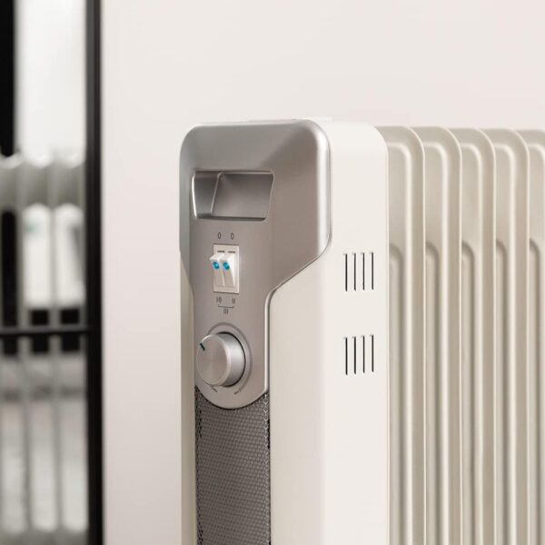 Radiador Elétrico A Óleo 2500 W Cecotec ReadyWarm 11000 Space 11 Módulos 25m2