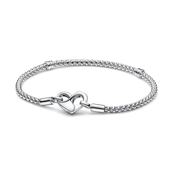 Pulseira de Prata Estilo Pandora Moments Malha de Serpente com Fecho de Cadeado e Coração - Prateado