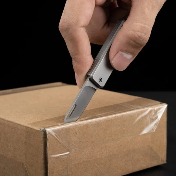 Mini Faca Dobrável Mini EDC Alta Dureza Multiusos para Porta-chaves e Acampamento