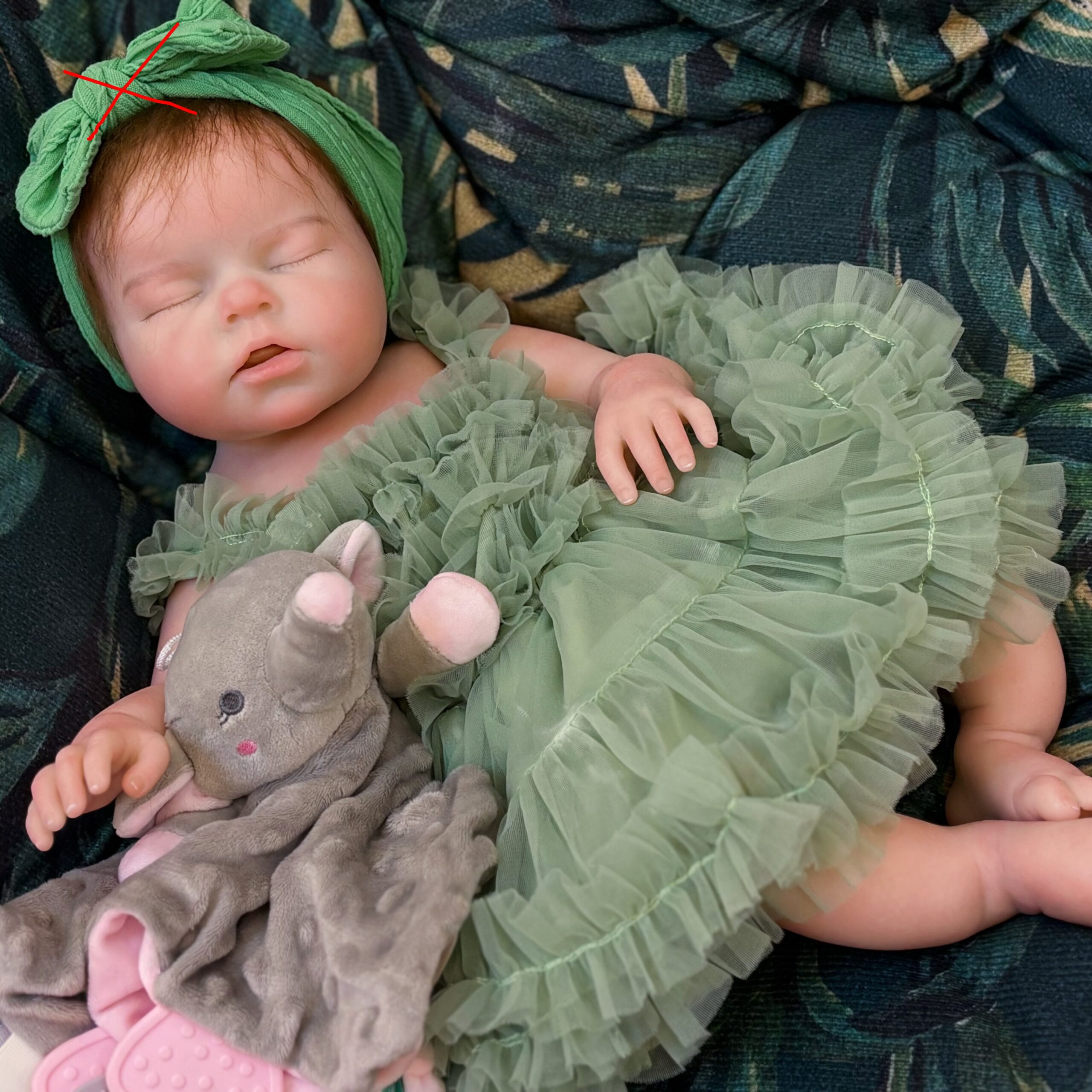 (50 cm) Boneca Reborn de Silicone Realista a Dormir com Cabelo Mohair (3.700 Kg)