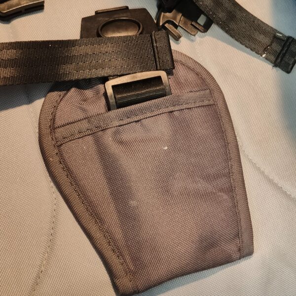 Cadeira de Refeição Portátil Mobiclinic Monkey Dobrável com Arnês 5 Pontos - Cinzento