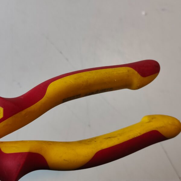 Alicates de Corte Diagonal Wiha Professional Electric com DynamicJoint