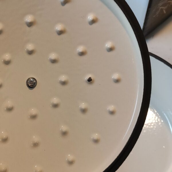 Caçarola / Panela de ferro fundido vermelho com tampa 2,7 L