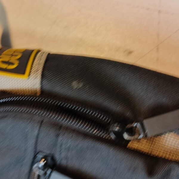 (35x30cm) Mala de ombro para portátil Camel Active