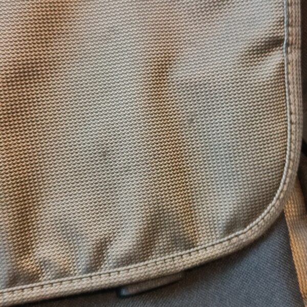 (35x30cm) Mala de ombro para portátil Camel Active