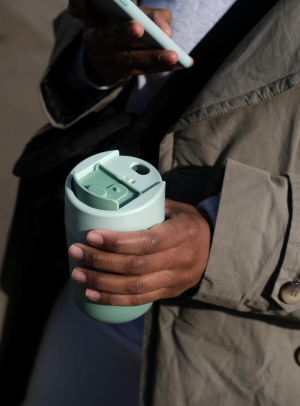 Copo Termo A Prova de Fugas Joseph Joseph Sipp 340 Ml Verde