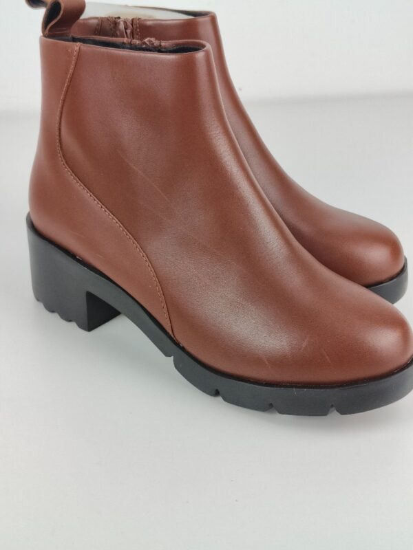 (37) Botins Camper Wanda K400228 Salto Quadrado em Pele - Castanho