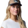 Boné Columbia com Malha Posterior e Logótipo Bordado Mesh Snap Back