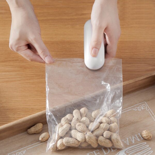 Mini Seladora de Sacos Portátil Térmica para Alimentos e Lanches - Branco