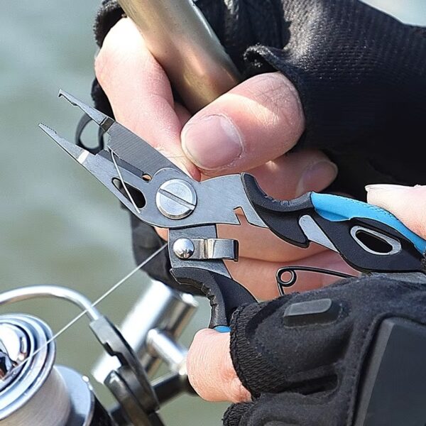 Alicate de Pesca Multifunções em Aço Inoxidável Cortador e Removedor de Anzóis - Cinza