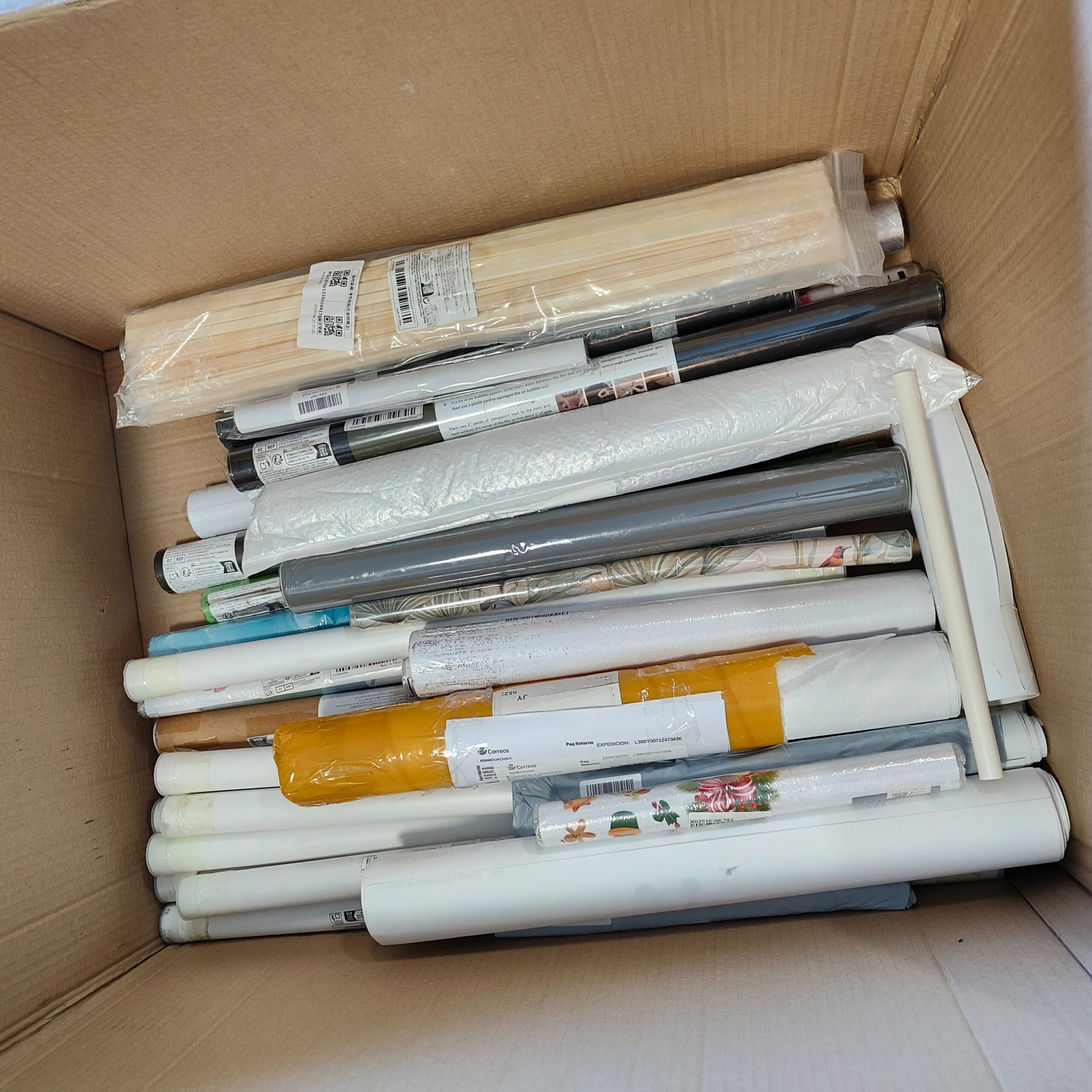 (x34) Lote de Telas e Papel Adesivo - Várias Dimensões