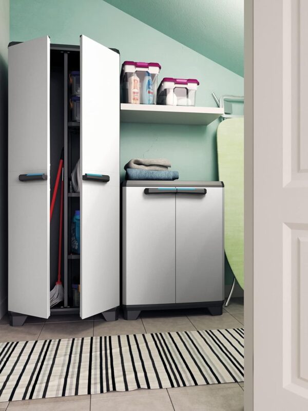 Armário Baixo Plástico Keter Linear com Puxadores Azuis 90 X 68 X 39 cm
