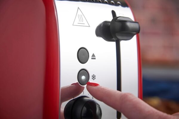 Torradeira Dupla Russell Hobbs Colours Plus 26554-56 2 Ranhuras Curta Largura Aço Inoxidável Vermelho