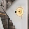 Aplique de Parede com Relógio Nielsen LED Interior em Metal e Acrílico - Preto e Dourado