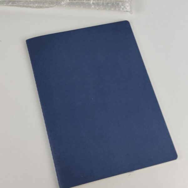 6 Cadernos A4 Capa Azul - Em Inglês