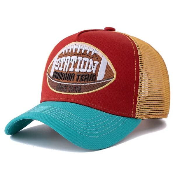 Boné de Rede Trucker Futebol com Bordado e Fecho Snapback - Preto