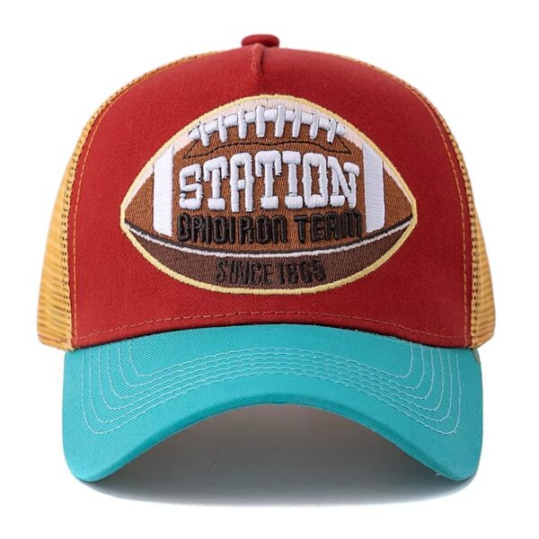 Boné de Rede Trucker Futebol com Bordado e Fecho Snapback - Preto