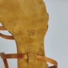 (39) Sapato Feminino em Cetim Dourado com Salto Elegante