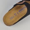 (40) Sandálias Birkenstock Arizona Pretas com Duas Fivelas em Tom Cobre