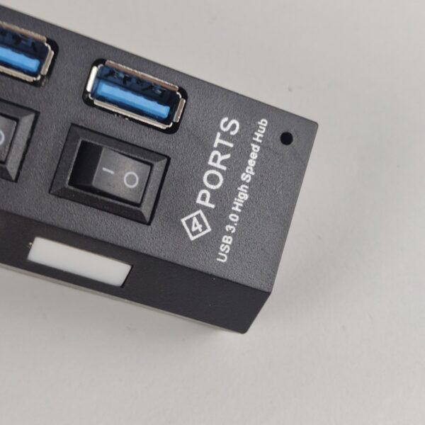 Hub USB 3.0 4 Portas 5Gbps Super Speed Compacto - Preto