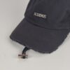 Boné Preto de Estilo Premium com Aba Desfiada e Cordão Ajustável