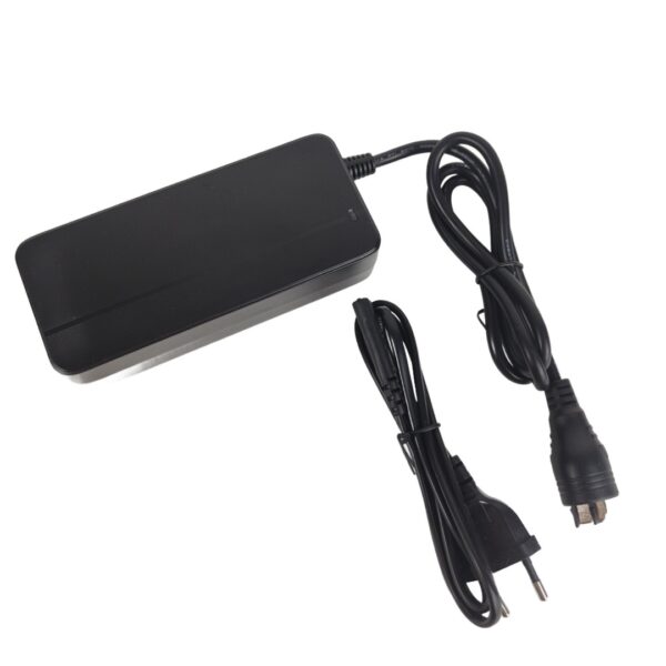 Carregador Li-Ion 42V 2A com Ficha de 3 Pinos para Trotinete ou Hoverboard