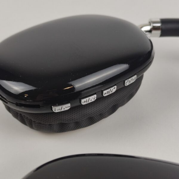 F126X3212_1780581673898_3 Auscultadores Headphones Bluetooth P9 - Preto