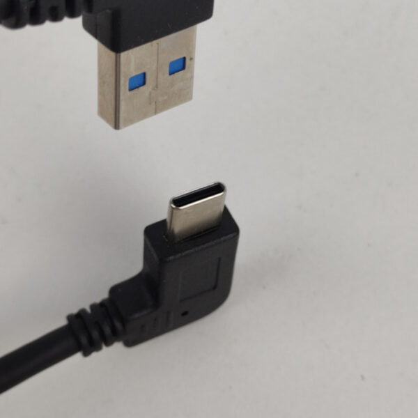 Cabo USB-C para USB-A Em Ângulo 5Gbps