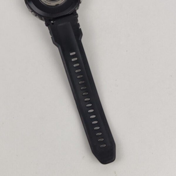 Smartwatch Desportivo Redondo Com Bracelete Preta