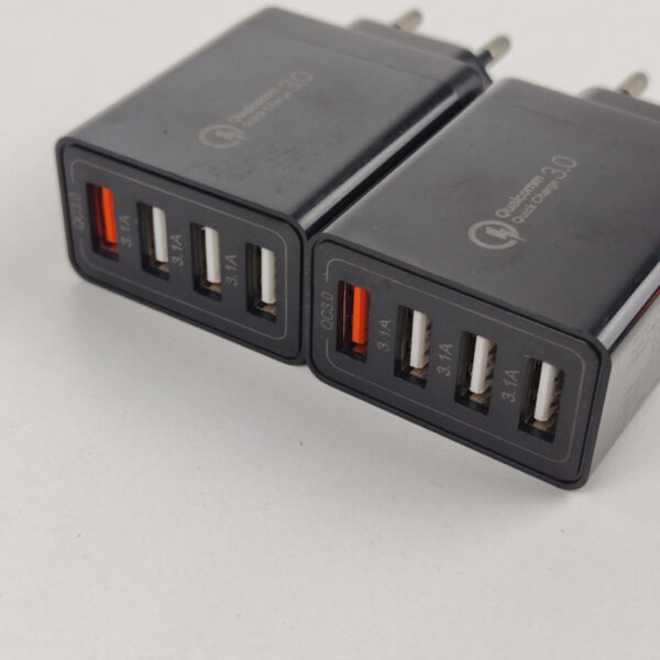 F126X3630_1782314614205_2.jpg Carregador USB de Parede 4 Portas Quick Charge 3.0 33W
