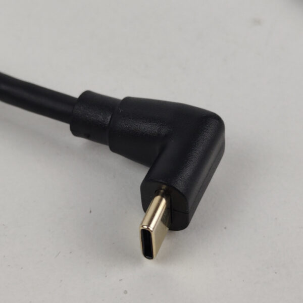 Cabo USB-A para USB-C Em Ângulo Preto