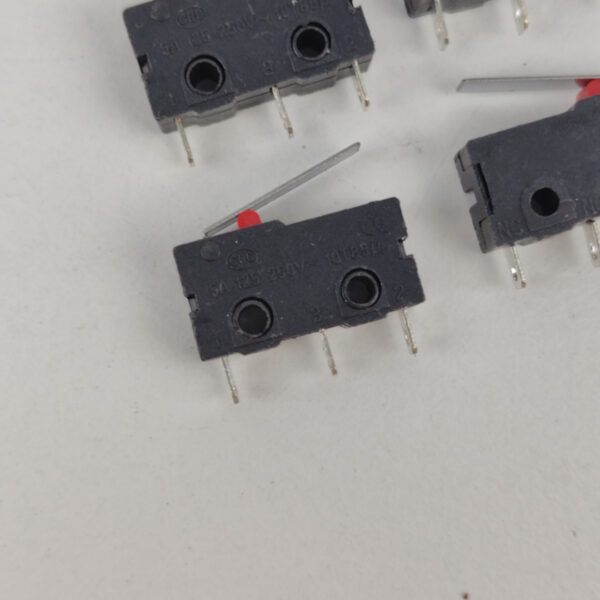 Microinterruptor de Alavanca 5A 250V 3 Terminais