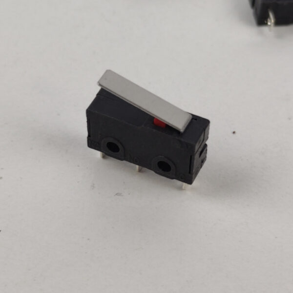Microinterruptor de Alavanca 5A 250V 3 Terminais