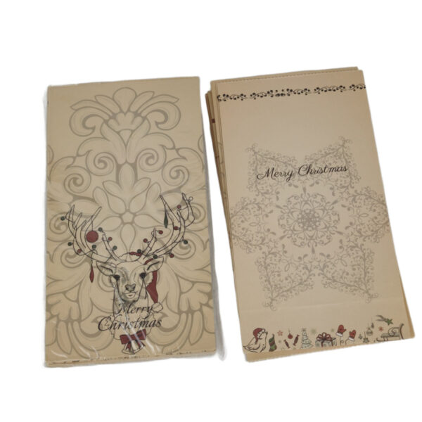 Conjunto de Pequenos Sacos de Natal em Papel Kraft