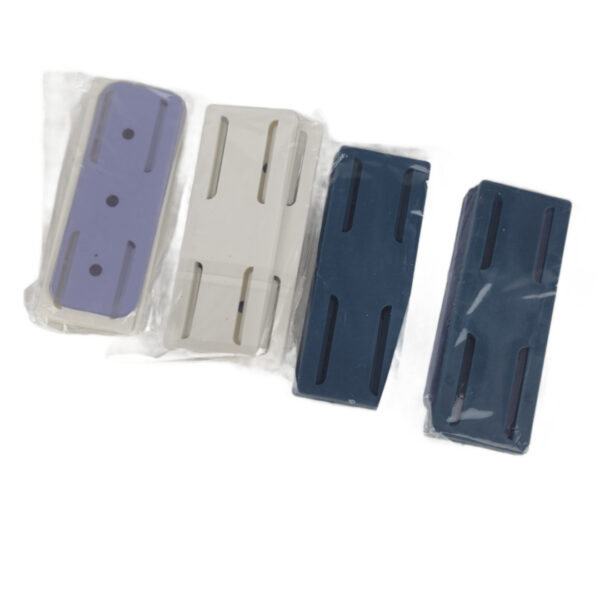 F126X3823_1782465612519_0 16 Suportes Plásticos para Fixação