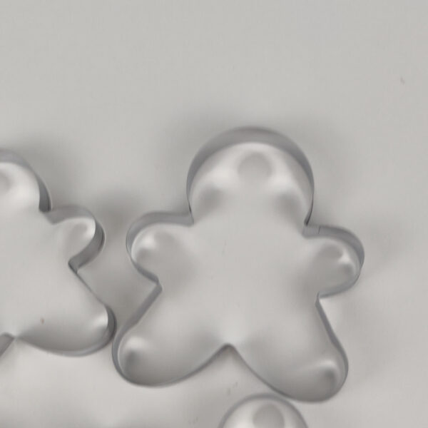 F126X3839_1782467227257_3.jpg Conjunto de Cortadores de Bolachas Em Forma de Boneco de Gengibre 5 Peças
