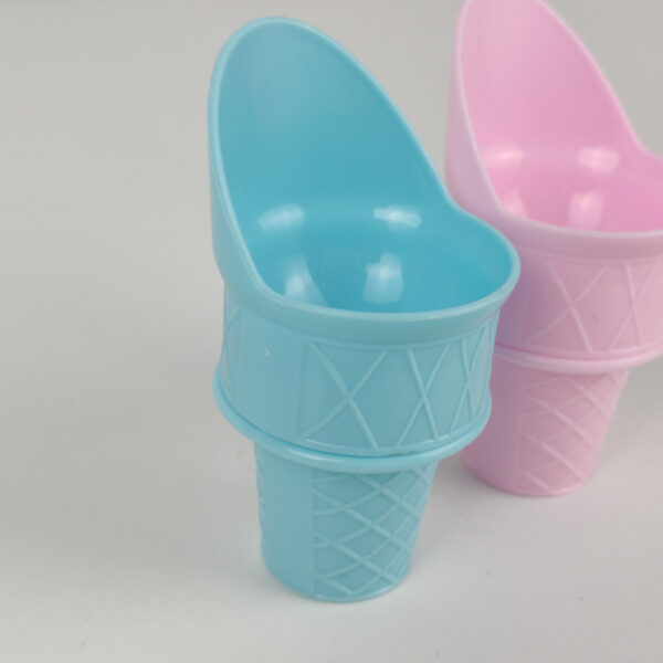 F126X3849_1782467982789_1 Conjunto de Cones de Gelado Em Plástico