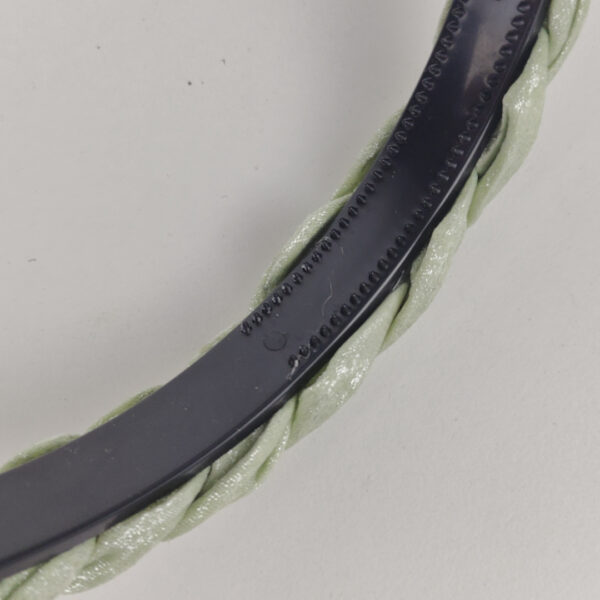 F126X3884_1782471509383_2.jpg Aro de Cabelo Entrançado Verde Claro