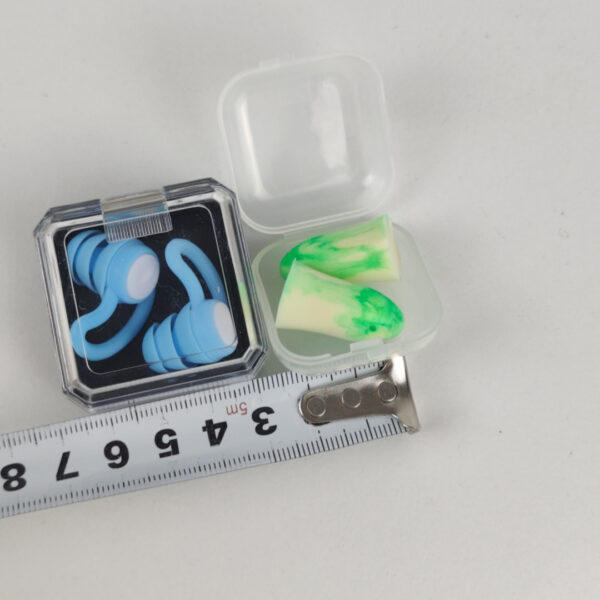 Protetores Auriculares Reutilizáveis Em Silicone Com Caixa