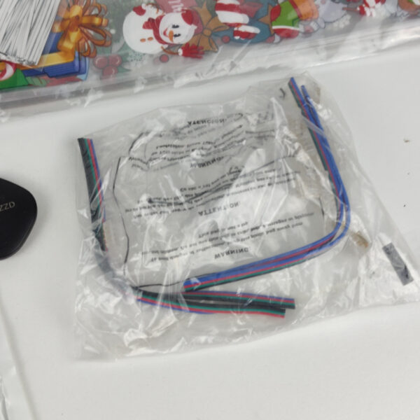 F126X3921_1782483909830_2.jpg Lote de Acessórios e Pequenos Artigos Eletrónicos Diversos