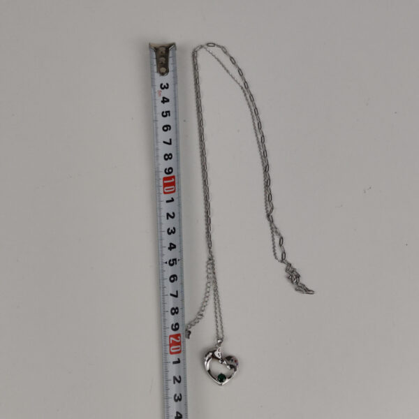 F126X3976_1782496540183_5.jpg Colar Com Pendente de Coração e Cavalo