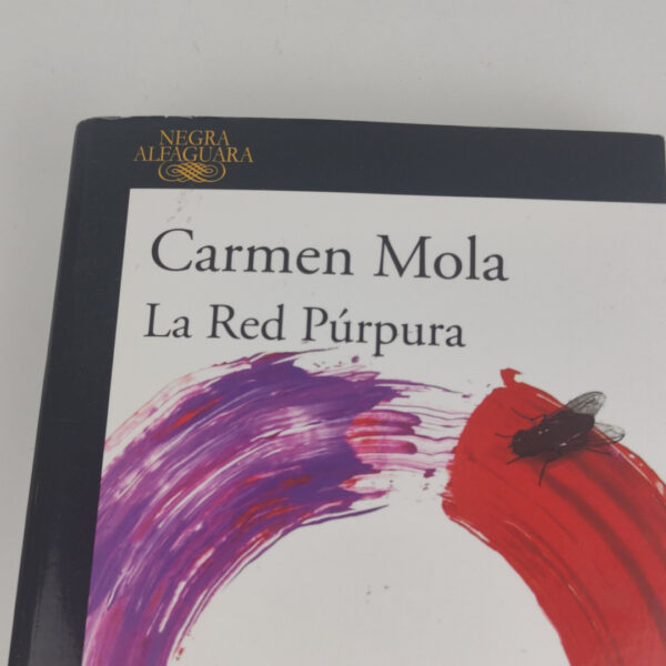 Livro Policial La Red Púrpura Espanhol - Carmen Mola