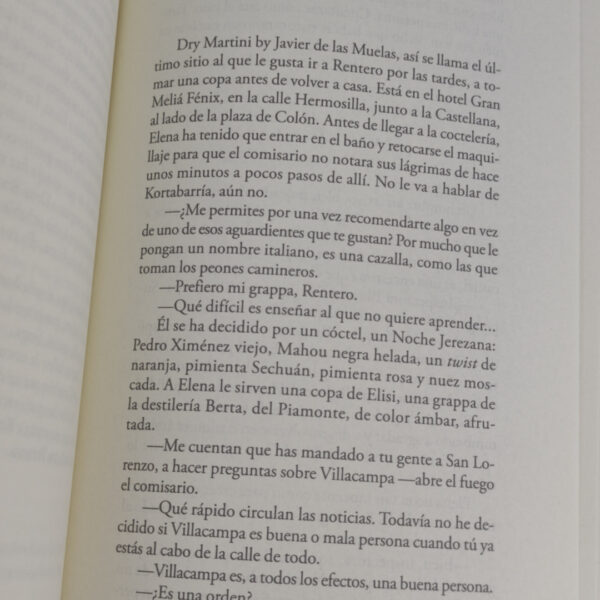Livro Policial La Red Púrpura Espanhol - Carmen Mola
