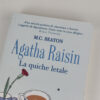 Livro Policial Agatha Raisin La Quiche Letale Italiano - M.C. Beaton