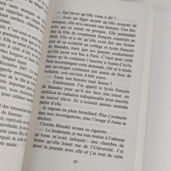 Livro Thriller La Fille de Brooklyn Francês - Guillaume Musso