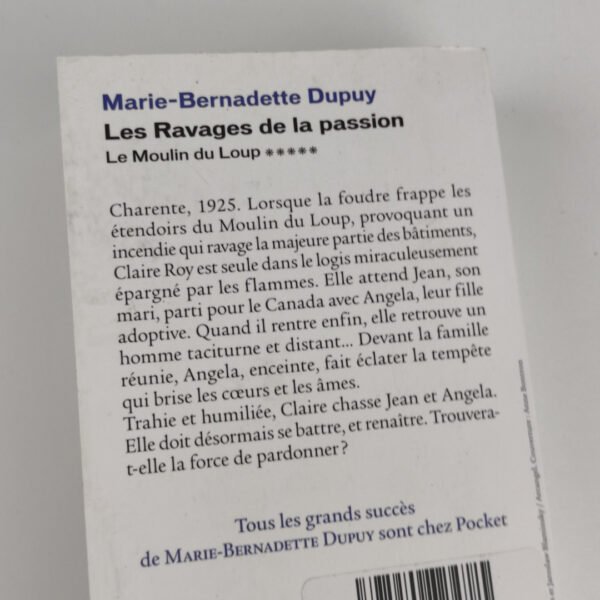 Livro Romance Les Ravages de La Passion Francês - Marie-bernadette Dupuy