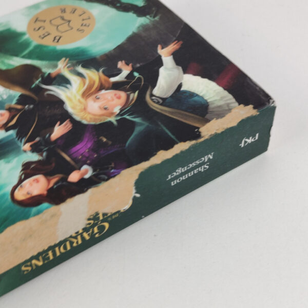 Livro Fantasia Gardiens Des Cités Perdues 4 Les Invisibles Francês - Shannon Messenger
