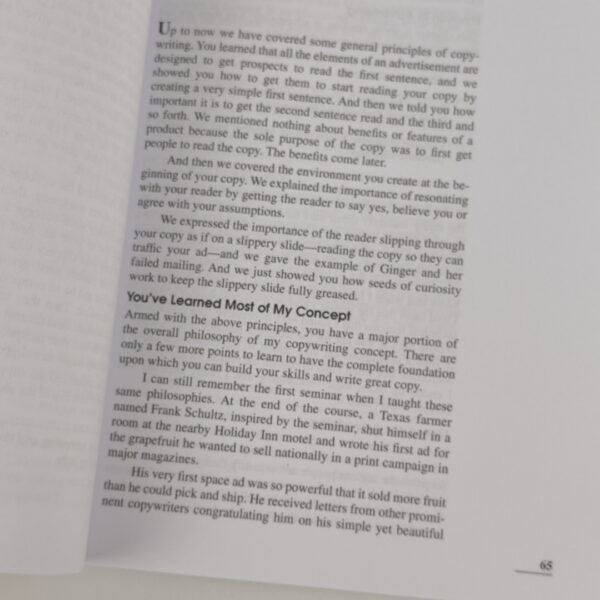 F126X4007_1782597059768_6 Livro Copywriting Handbook Inglês - Joseph Sugarman