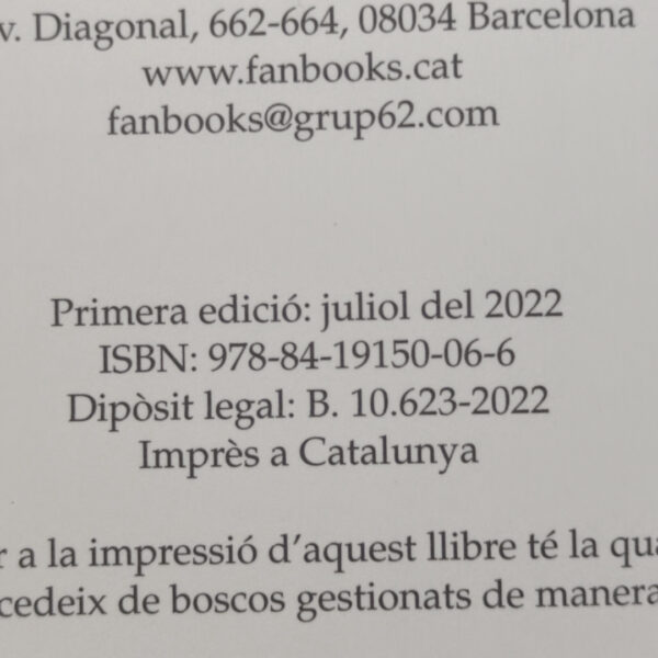 Livro Ciutats de Foc (Catalão) - Joana Marcús