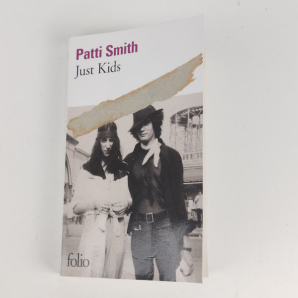 F126X4047_1782600872142_0 Livro Just Kids (Francês) - Patti Smith